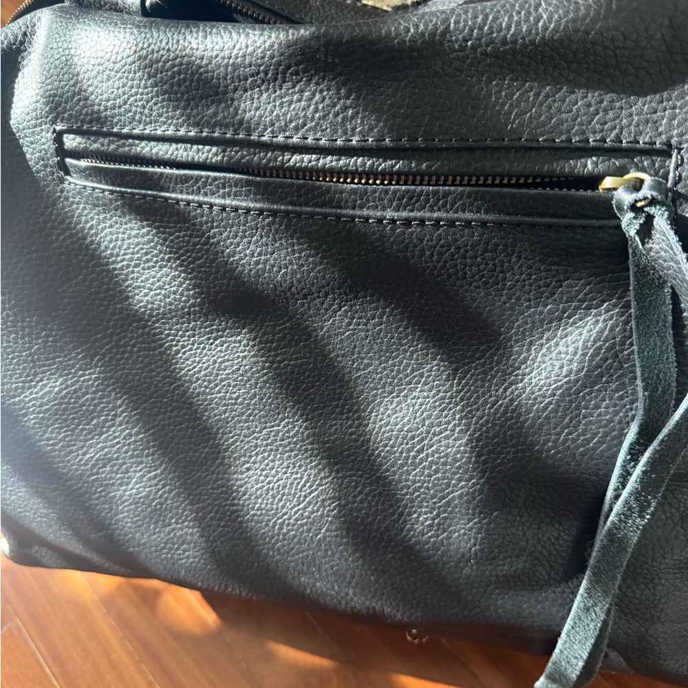 Cleobella Leopard Weekender - Picture 4 of 8